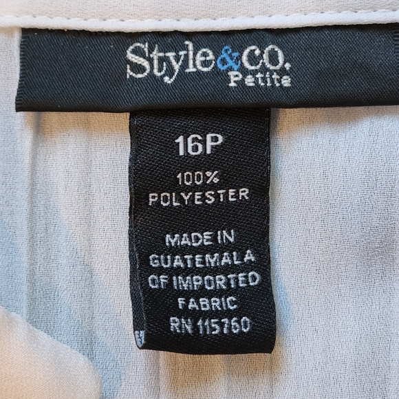 NWT Style&Co sleeveless sheer blouse Size 16P Color white - Picture 2 of 11